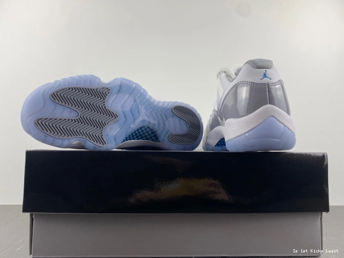 AV2187-140 Jordan Cement Air Grey Low 11 0726